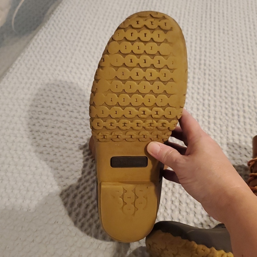 L.L. Bean Tan & Brown Rain/Snow Boots/Sturdy Sole & Comfortable (30) - Picture 8 of 10